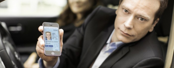 С декабря в Украине появятся электронные водительские права и техпаспорт