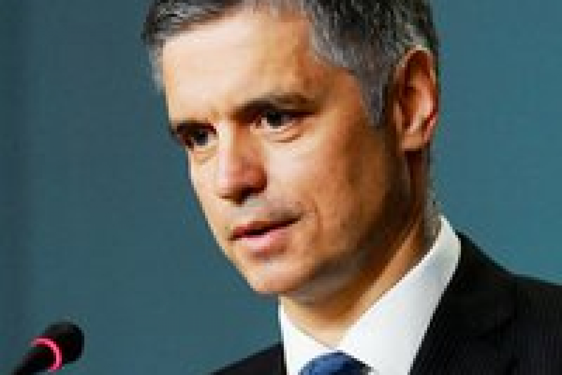 Розведення сил в Золотому почалось сьогодні - Пристайко