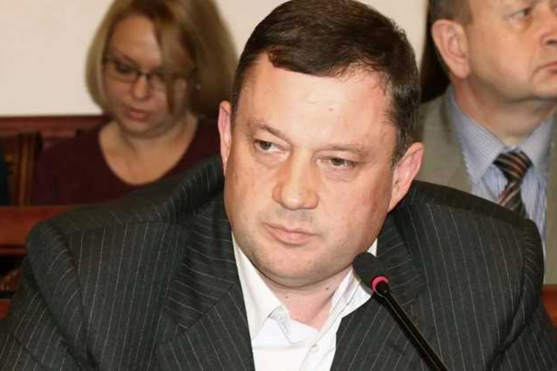ДВОЕ НАРДЕПОВ-ОДЕССИТОВ И ЭКС-ГЛАВА ОДЕССКОЙ ОГА ГОТОВЫ ВЗЯТЬ НА ПОРУКИ ДУБНЕВИЧА
