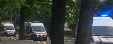 На Донбасі поранили одразу чотирьох українських бійців, а в Києві волонтери просять допомоги