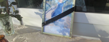 Новониколаевка простилась с погибшей в пожаре на Троицкой Ксенией Бабенко.