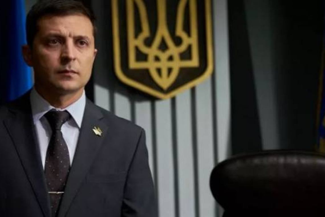 У РФ ПІД ЧАС ПРЕМ'ЄРИ СЕРІАЛУ "СЛУГА НАРОДУ" ВИРІЗАЛИ ЖАРТ ПРО ПУТІНА