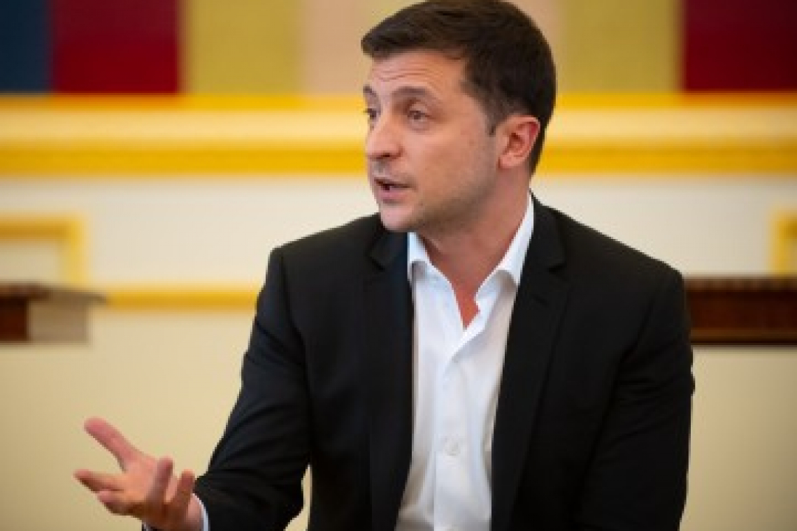 Продаж землі: Зеленський ініціює зменшення концентрації сільгоспземлі в одних руках до 10 тисяч гектарів