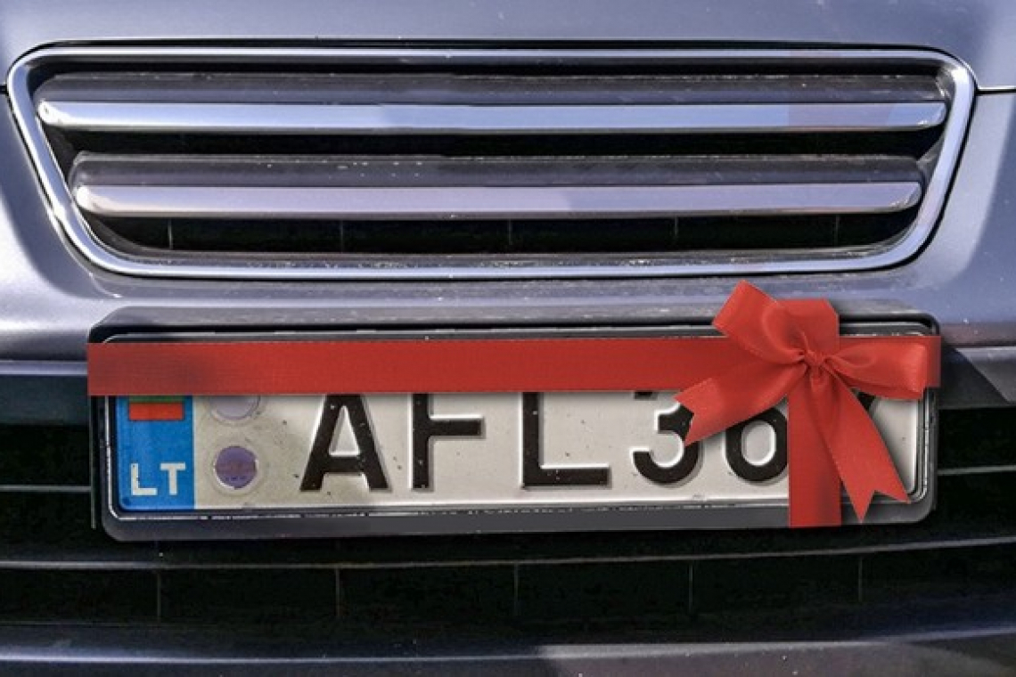 В Украине заработал онлайн-сервис растаможки авто