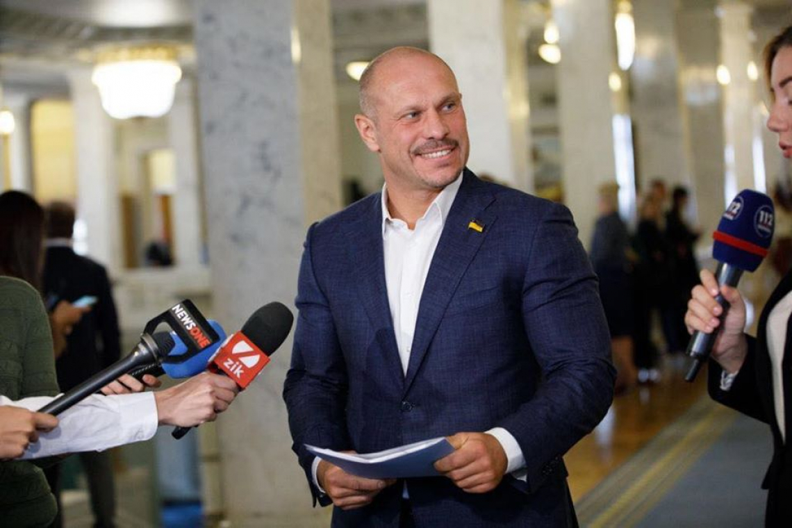 Нардеп Кива снова попался на переписке: "....страну, с*ка, про**али"