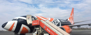 "Шахтар" готовий забрати українку та її собаку з Китаю клубним літаком