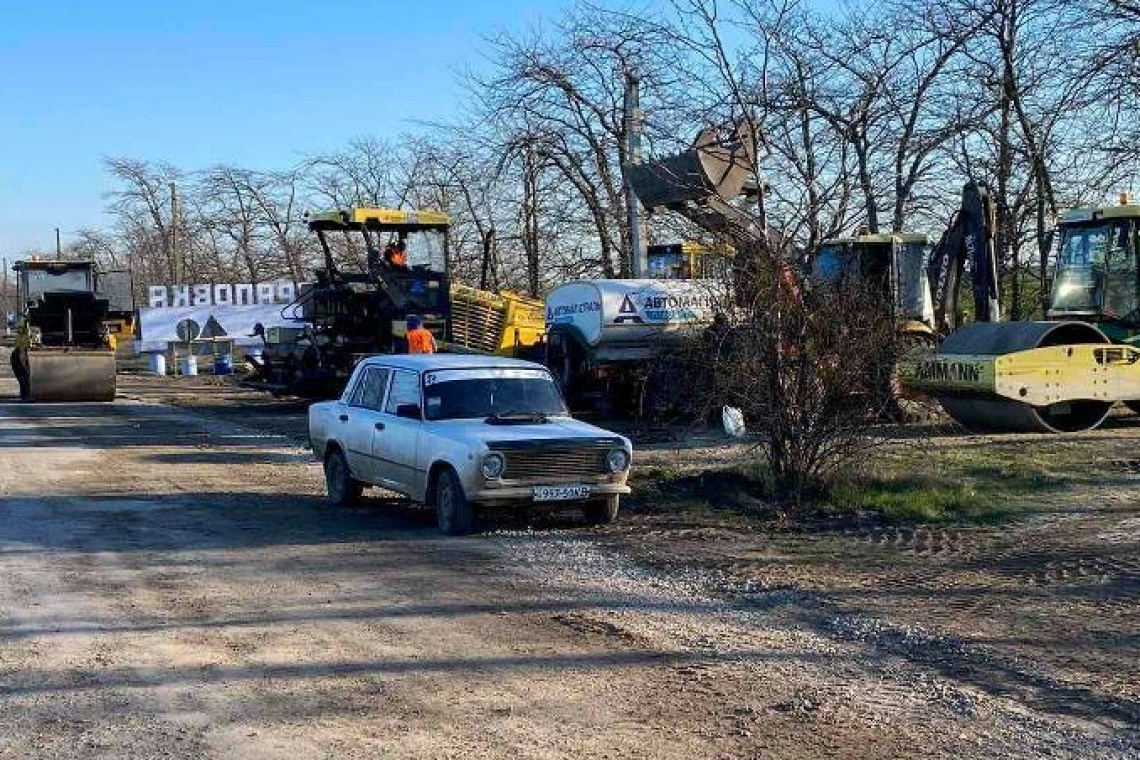 Дорога к курорту:  долгожданный ремонт трассы Белолесье-Приморское-Рассейка