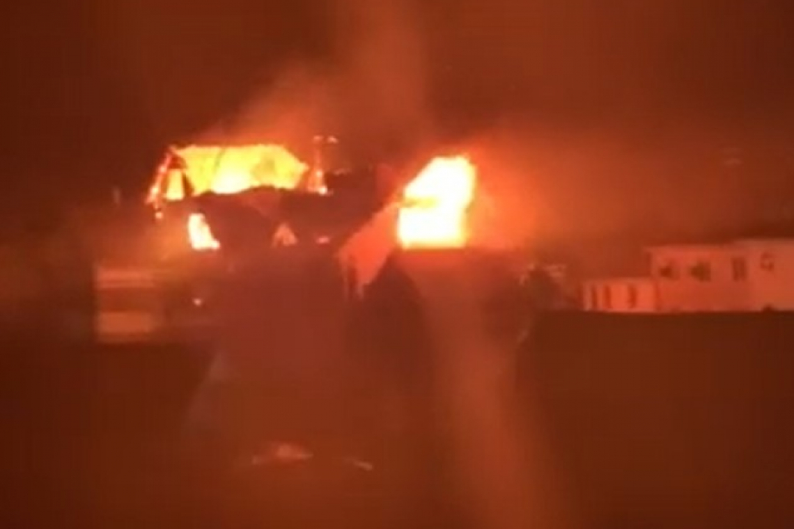 Масштабный пожар в Затоке: очевидцы прислали видео с места ЧП