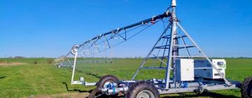 "Варіант Агро Буд" змонтував першу дощувальну машину на Одещині