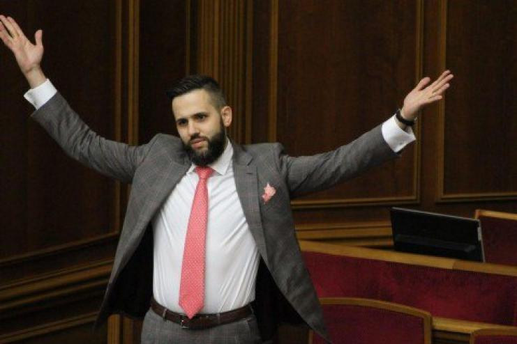"Добби свободен": КМУ уволил главного таможенника Украины