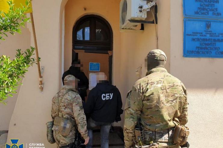 ⚡️Ущерб на миллионы: в СБУ рассказали об обысках в мэрии Рени