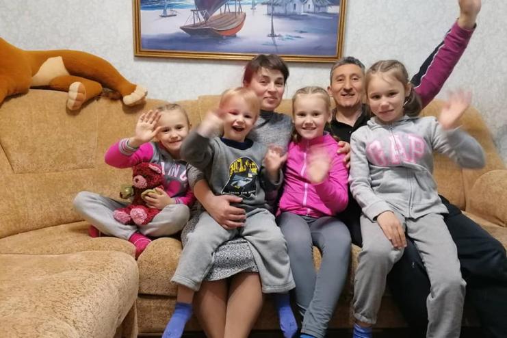 Тарутино: и в карантин сироты обретают семьи!