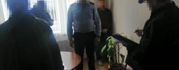 ДБР повідомило про підозру двом чиновникам Одеської митниці