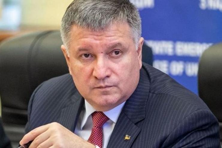 В Раде идет сбор подписей за отставку Арсена Авакова - Лещенко