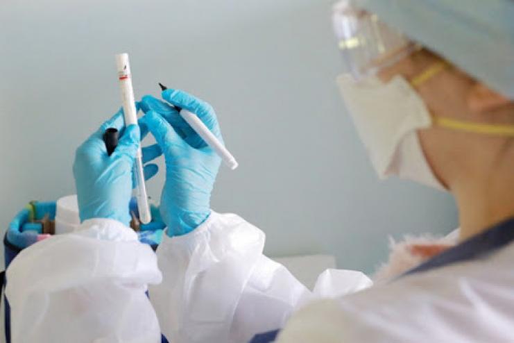  В Україні на COVID-19 захворіли майже 25 тисяч людей
