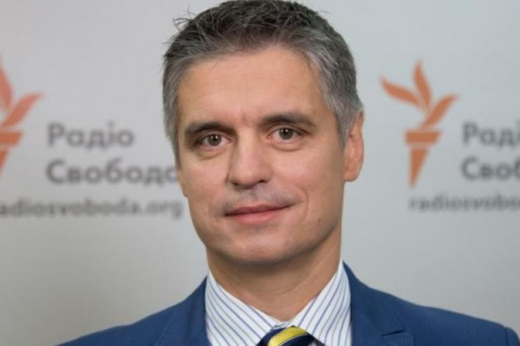 Верховная рада Украины уволила уроженца Килии Вадима Пристайко с занимаемой им должности вице-премьера по вопросам европейской и евро-атлантической интеграции.