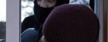 Неизвестные посреди дня отобрали у моряка в Измаиле крупную сумму денег