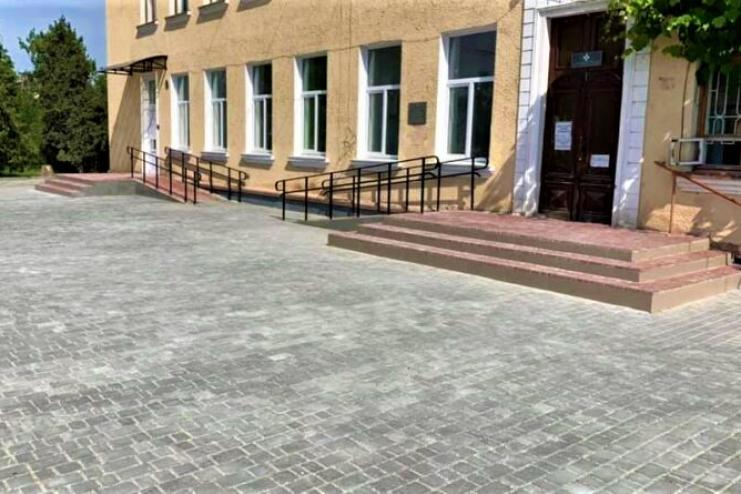 Из-за вспышки COVID-19 среди медработников Килии, принято решение закрыть на карантин больницу