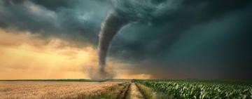 В Одесской области пронесся смерч (видео)