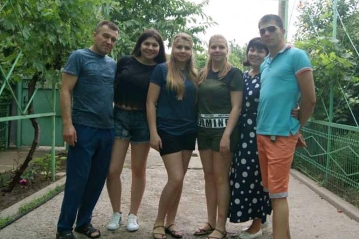 У ПРЕКРАСНЫХ ЛЮДЕЙ - ПРЕКРАСНАЯ СЕМЬЯ!