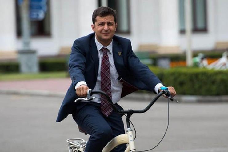 "Уже не смешно": Зеленский не внёс в декларацию более 5 млн.грн доходов