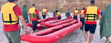 Вблизи Лебедевки спасли 17 отдыхающих, в их числе - шестеро детей 