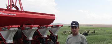 "...это даже урожаем назвать нельзя, просто больно": в  Тарутинском районе завершается уборка озимых ...