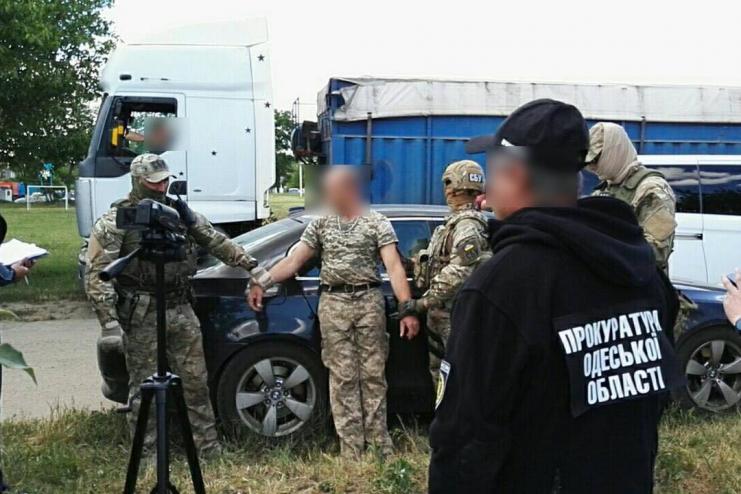 90 тисячь гривень хабара: в Одеській області «на гарячому» затримали лісничого