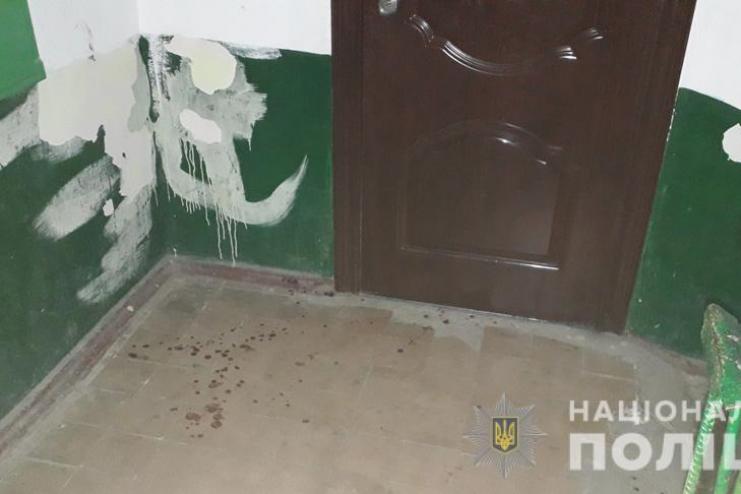 Заступился за беременную соседку: в Аккермане местный житель получил огнестрельное ранение в шею