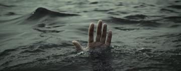 На юге Одесской области в канале для полива утонул молодой мужчина