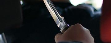 В Измаиле двое парней угрожали ножом водителю маршрутки