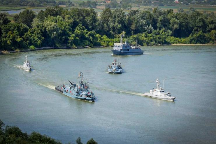 В акватории Дуная стартовали украино-румынские учения Riverine-2020