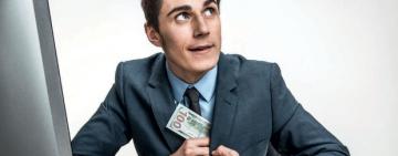 Бывший сотрудник морского агентства обманул моряков на 80 тысяч долларов