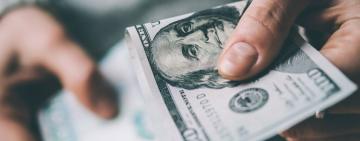 КУРС ДОЛЛАРА ДОСТИГ ПСИХОЛОГИЧЕСКОЙ ОТМЕТКИ