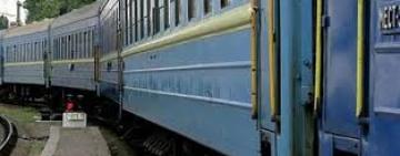 В Одесской области электричка насмерть сбила мужчину: полиция устанавливает личность погибшего