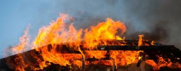 Во время пожара в Болградском районе пострадали пожилые супруги