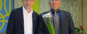 Сергей Паращенко вручил награды лучшим педагогам Тарутинщины 