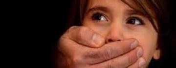 В Измаильском районе женщина заявила, что односельчанин в течение месяца развращал ее 7-летнюю дочь