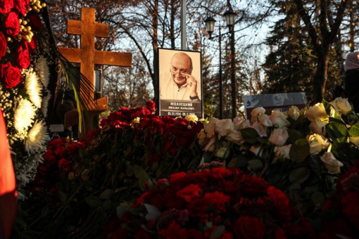 В МОСКВЕ ПРОСТИЛИСЬ С МИХАИЛОМ ЖВАНЕЦКИМ