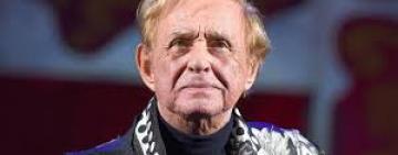 Умер легендарный режиссер Роман Виктюк