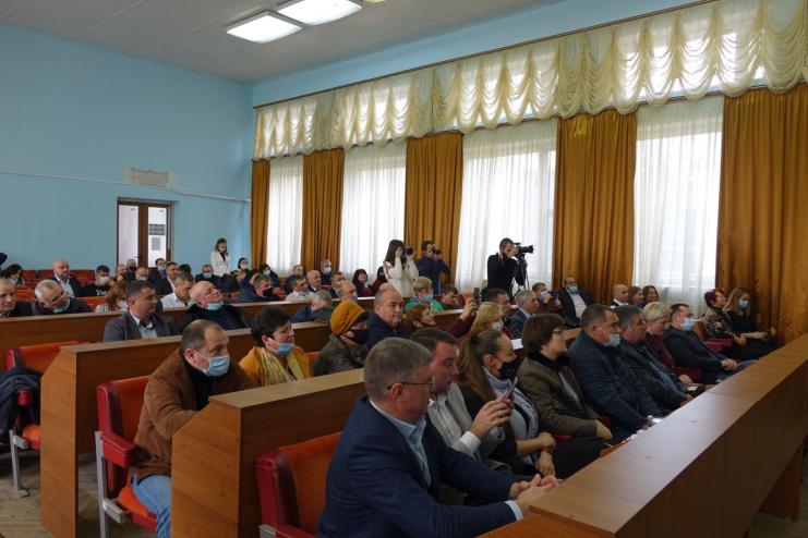 Первая сессия укрупненного Болградского районного совета