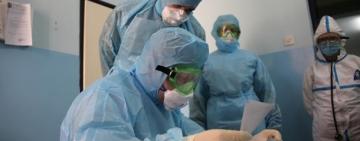 Кабмин не внёс повышение зарплат медикам в проект бюджета-2021