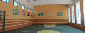 ОТРЕМОНТИРОВАНЫ И ЖДУТ СМЯГЧЕНИЙ КАРАНТИНА: О СПОРТИВНОЙ БАЗЕ В С.КРАСНОЕ