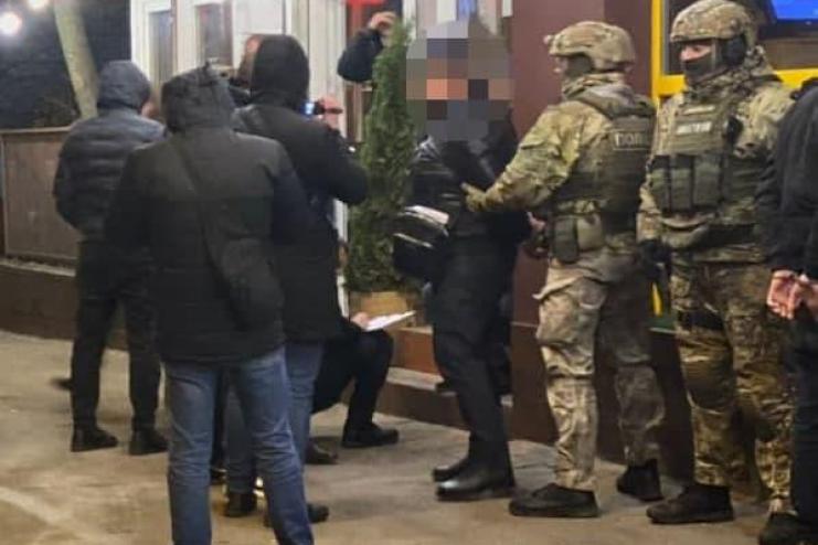 Банда торговцев людьми задержана в Одессе и Киеве