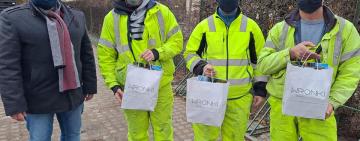 Украинские заробитчане спасли в Польше малыша, который подавился Lego