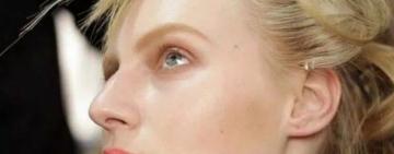 Гладка, чиста, свіжа та пружна: 10 правил жінок з ідеальною шкірою