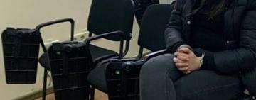 Пограничники задержали подозреваемую в совершении ряда уголовных преступлений и должника за неуплату алиментов 