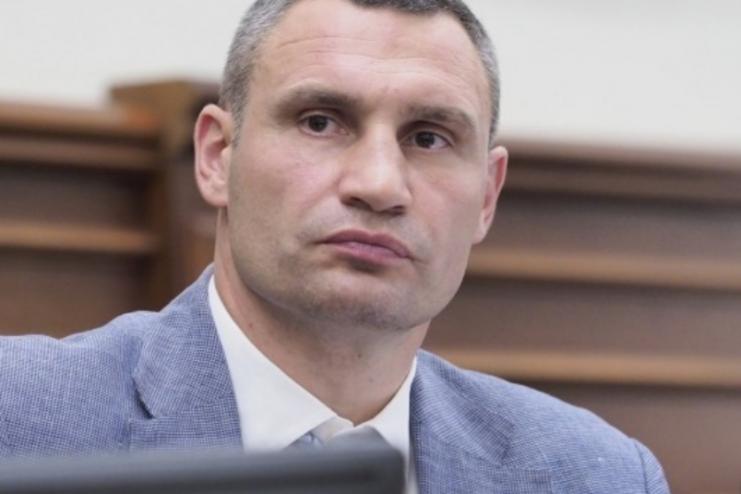 Кличко просить Кабмін дозволити навчання в молодшій школі