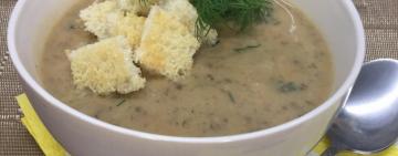 Смачний день. Картопляний суп-пюре з грибами