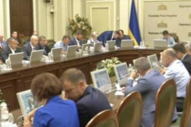 Рада взялася за "кнопкодавців" 